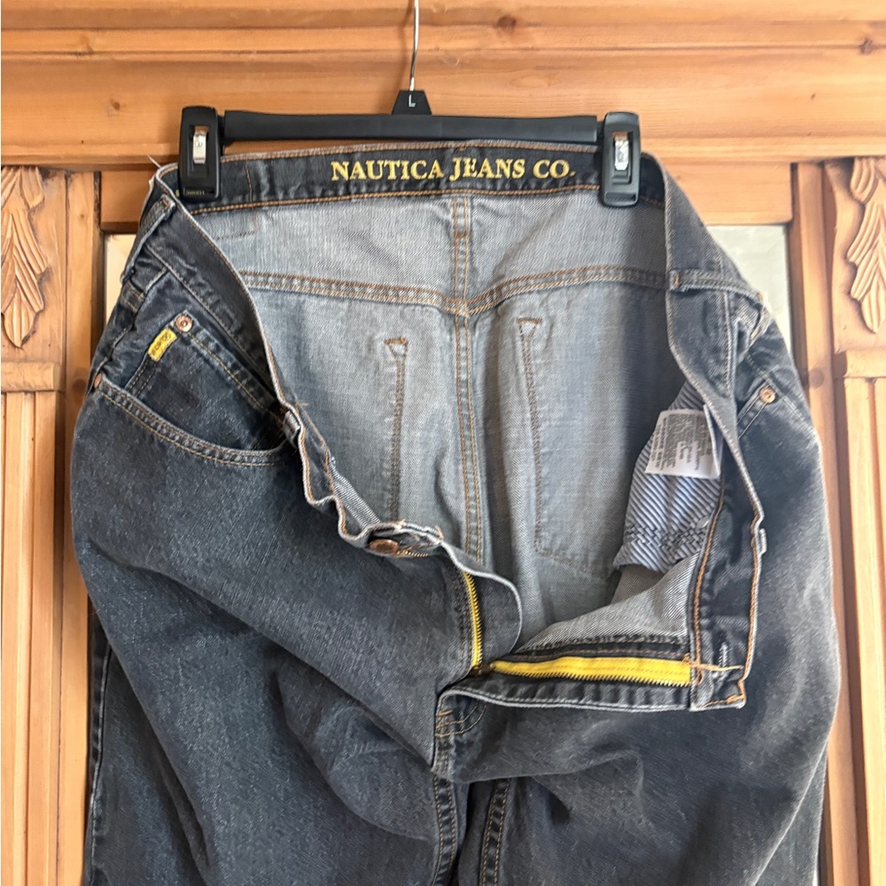 Nautica Men's Classic Blue Relaxed Jeans
